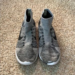 Nike Lunarepic Flyknit “Oreo”